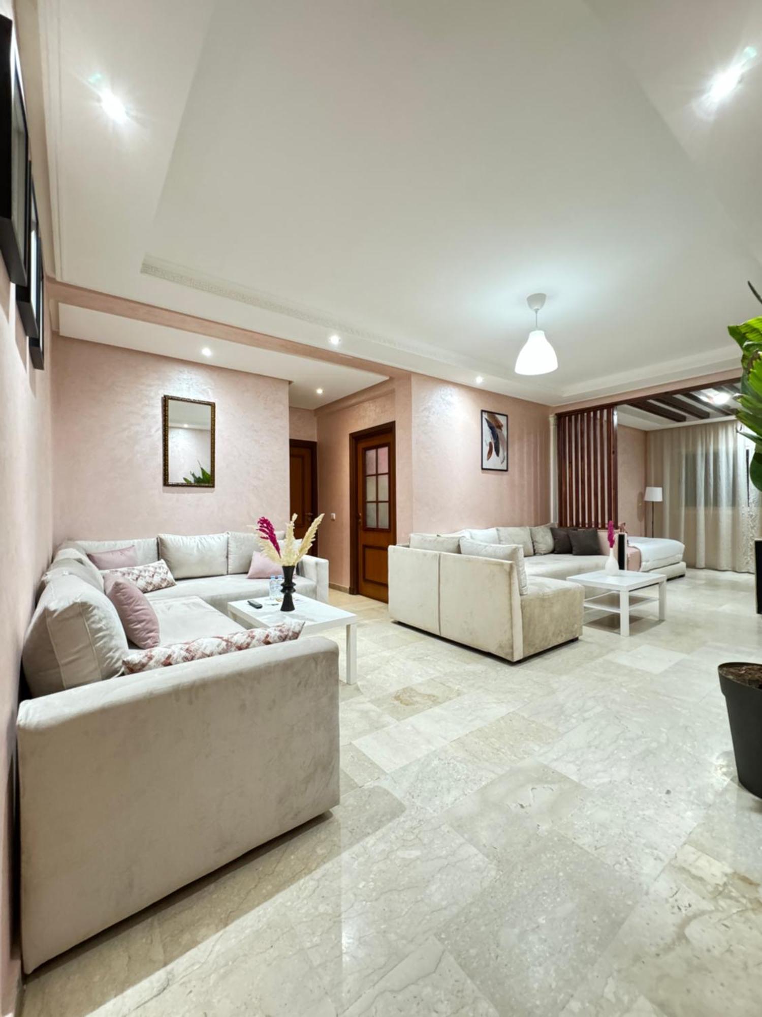 Suitouiss - Agdal 2 - Appartement A 2 Minutes De La Gare De Train Tgv ラバト エクステリア 写真