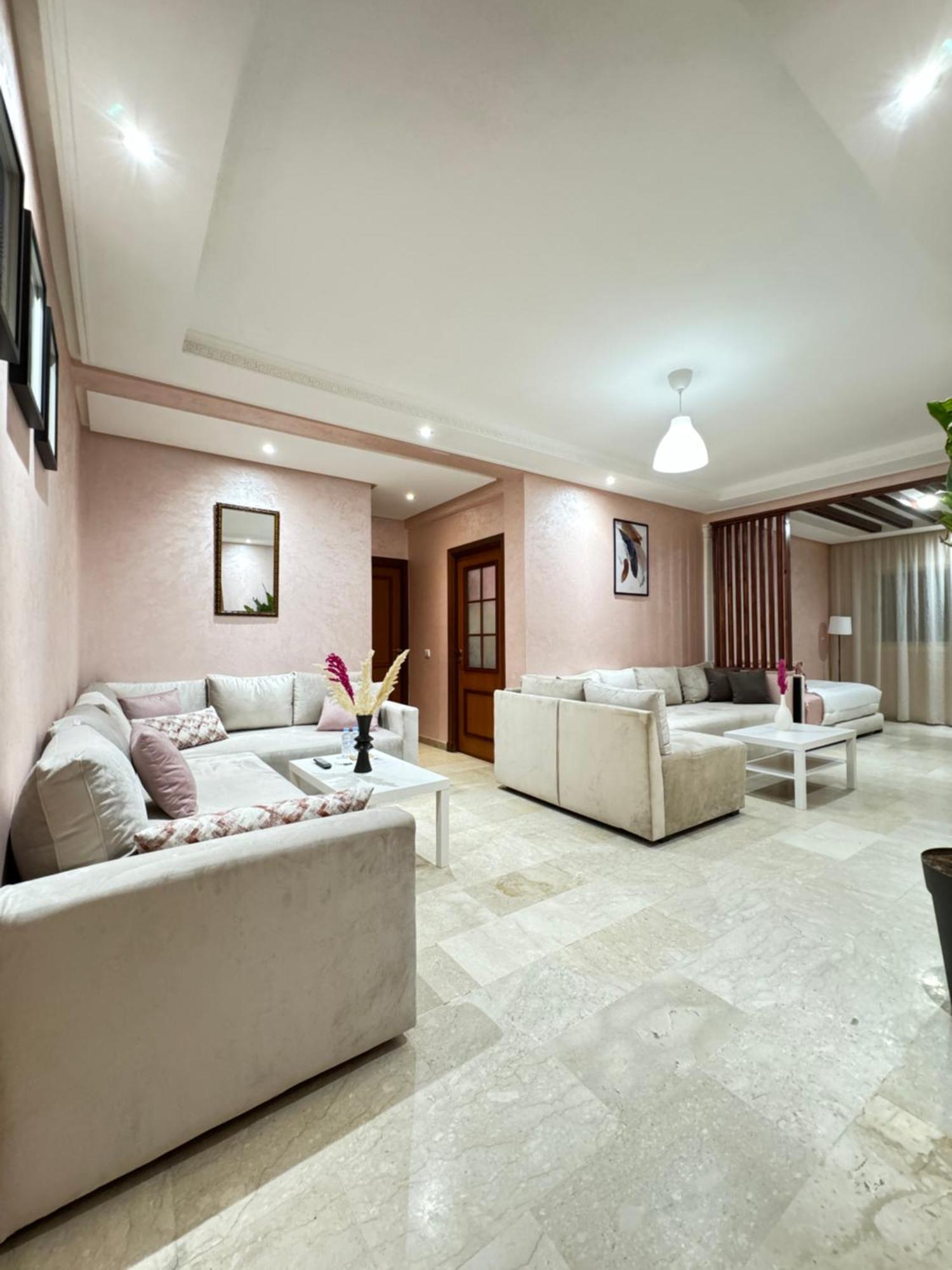 Suitouiss - Agdal 2 - Appartement A 2 Minutes De La Gare De Train Tgv ラバト エクステリア 写真